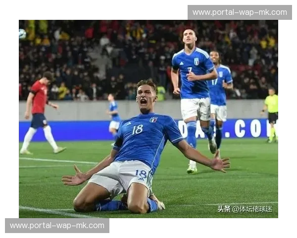 霍伊伦点射绝杀后拥抱门将，锋线终结力成逆转缩影